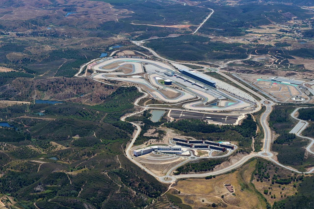 Algarve Race Resort - Hotel Montes de Cima Екстер'єр фото